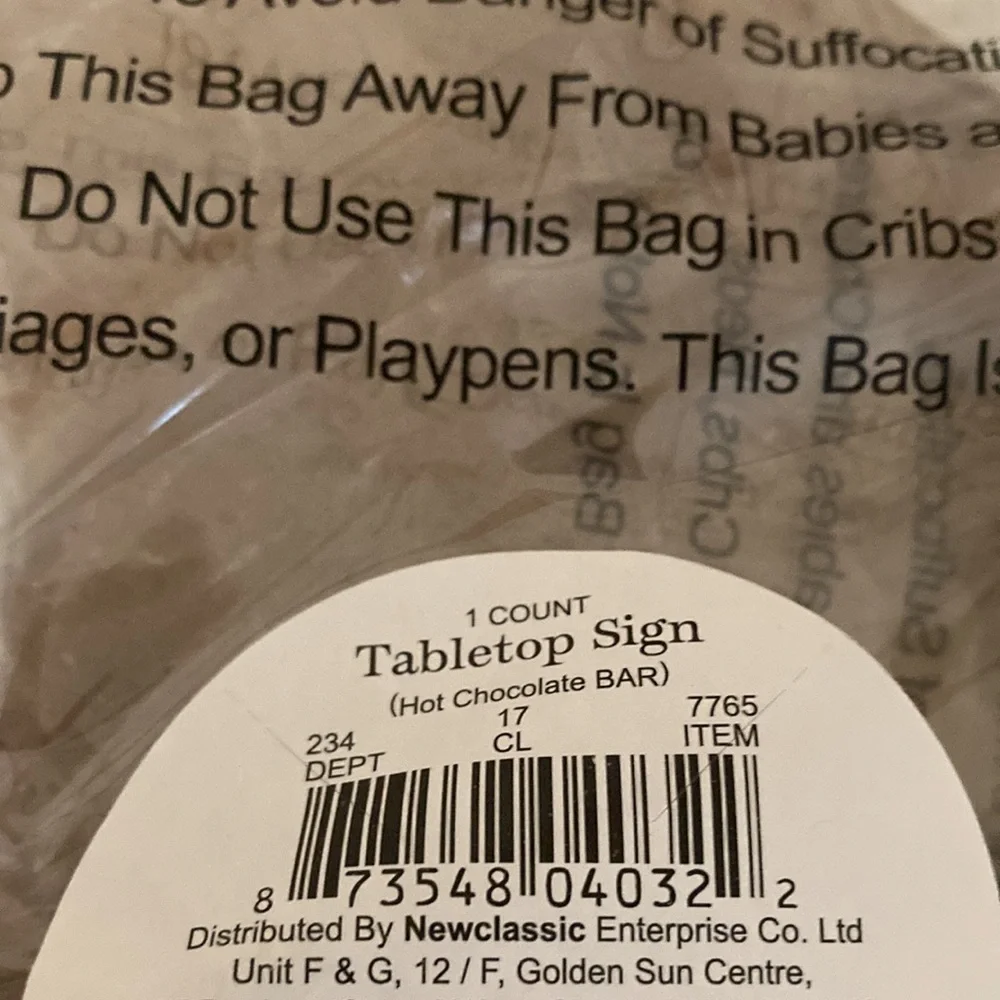 COPY—Target BP 2022 Wooden Hot Chocolate Bar Sign